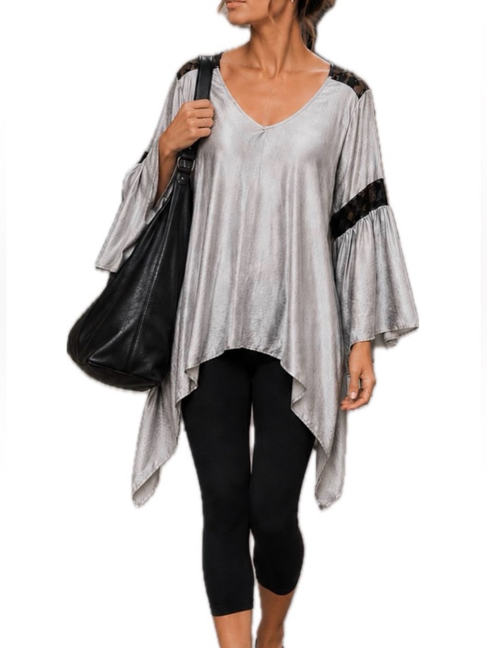 Noa Elle Silver Tunic. Size‎ M.